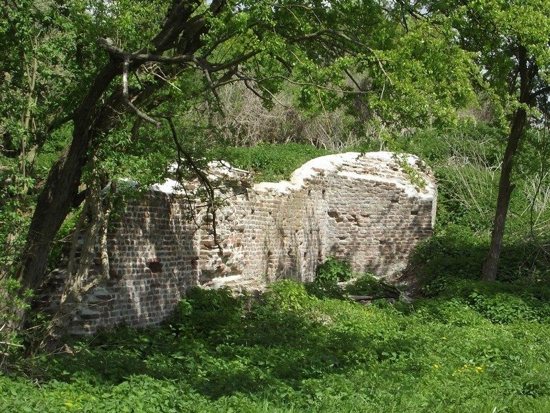 Een foto van de ruine genneperhuis